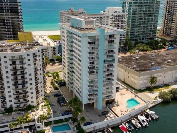5838 Collins Ave APT 4D, Miami Beach, FL 33140