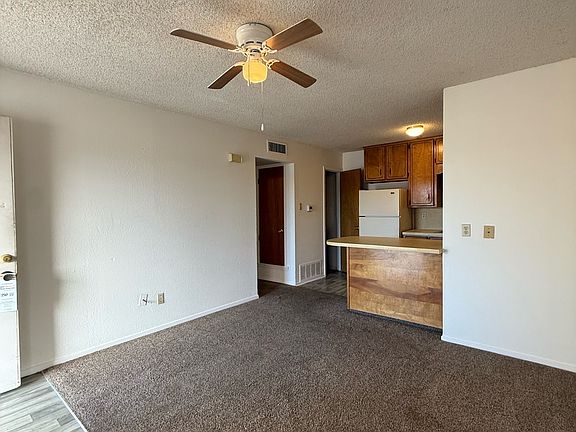 2nd image of 1595 W Frey St #206