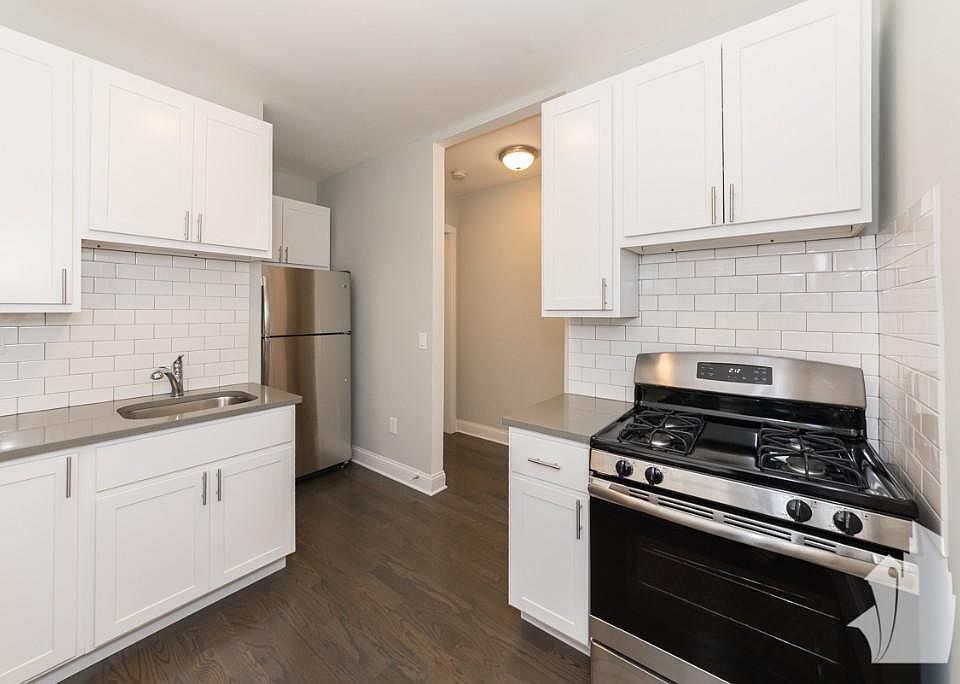 1st image of 5053 N Damen Ave