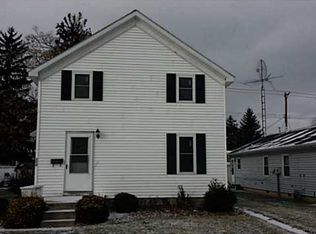 206 Seneca St, Defiance, OH 43512