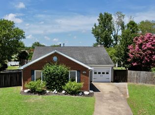 1120 Revelstroke Ct, Virginia Beach, VA 23454