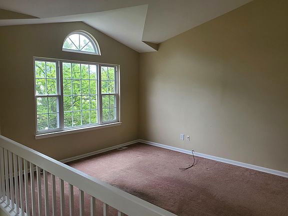 5th image of 2070 W Williams Cir #105