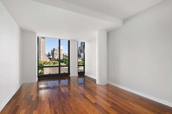 Sold by Casa Blanca Real Estate | media 12
