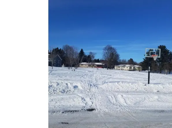 1513 Sabrena Ct, Rice Lake, WI 54868