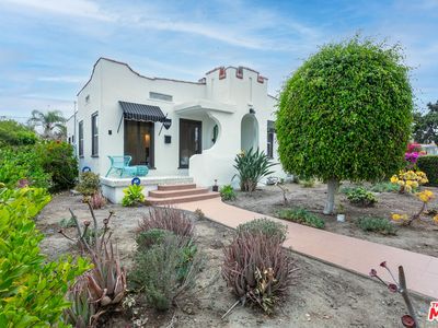 1097 S Plymouth Blvd, Los Angeles, CA, 90019