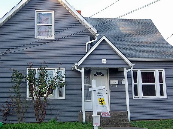 Front View of Home 