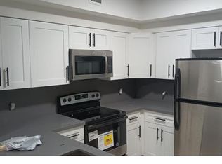 8000 N Nob Hill Rd, Tamarac, FL 33321
