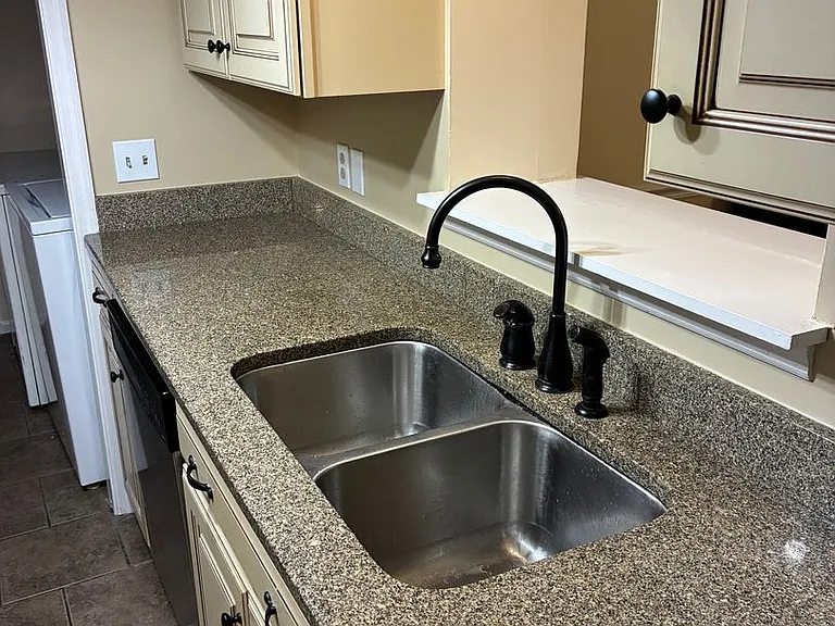 1424 Trade Winds Ct — Photo 5