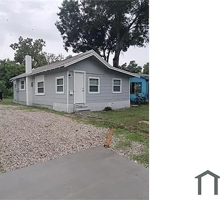 3 bed, 936 sqft, $2,200 — Photo 1