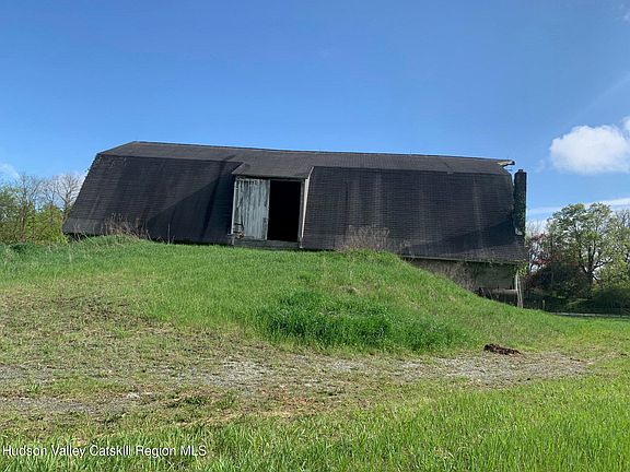 4th image of 151 Homan Road