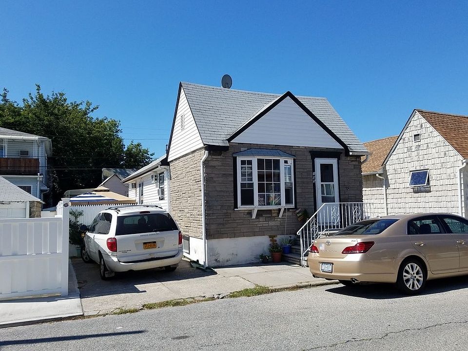 2nd image of 105 Bevy Ct