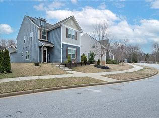 12 Arnold Mill Rd, Simpsonville, SC 29680