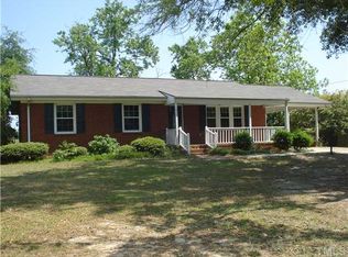 680 Old Stage Rd N, Coats, NC 27521