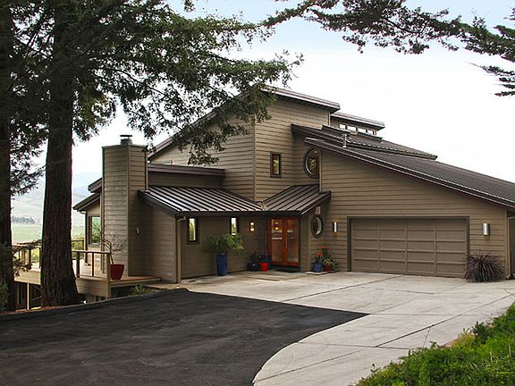 3rd image of 1973 Valle Vista Pl
