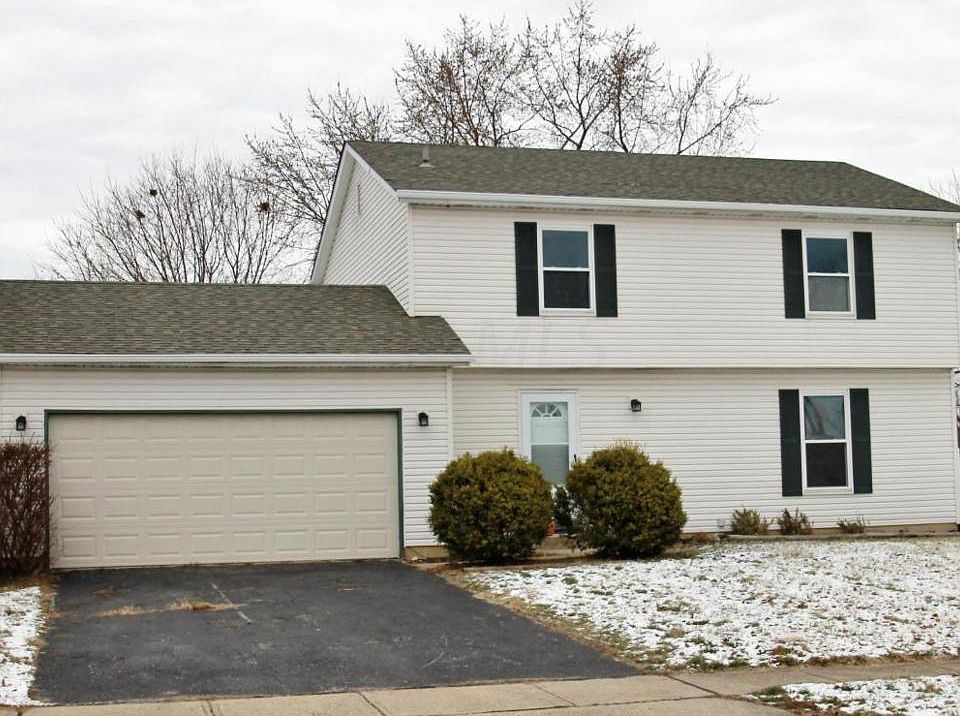 1st image of 2324 Park Ridge Dr