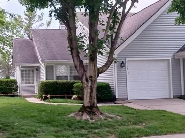 8113 Crook Dr N, Indianapolis, IN 46256