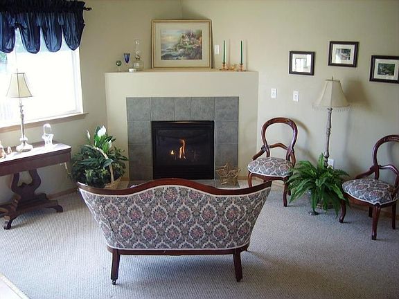 Living Room with gas fireplace