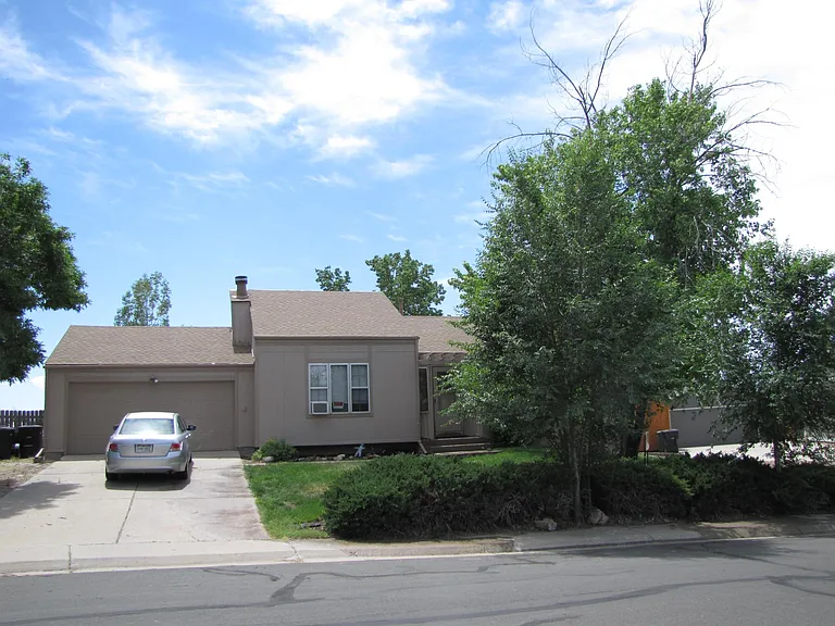 10850 Albion Dr — Photo 4