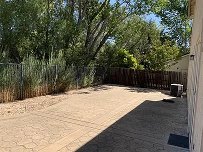 6017 Ventura Way — Photo 21