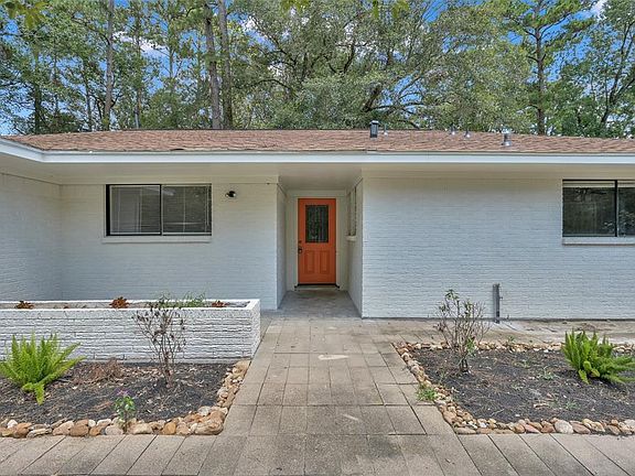 4th image of 79 White Oak Drive Drive