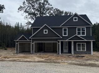 248 Zeppelin Ln, Raeford, NC 28376