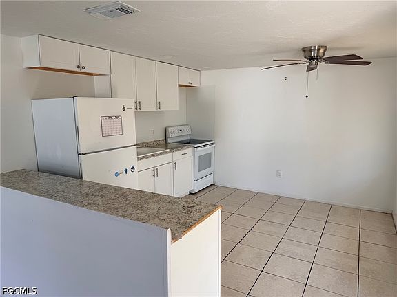 3rd image of 5631 10th Ave