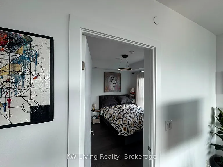 609 Avenue Rd #1604 — Photo 15