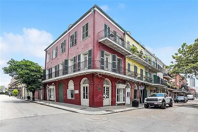 838 Chartres St #3 — Photo 1