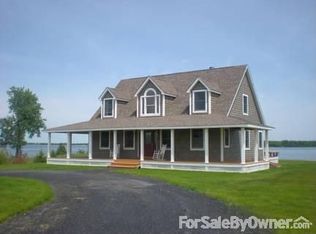 36 Wagner Pt Rd, Alburg, VT 05440