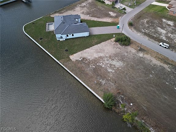 5th image of 3105 NW 46th Ave