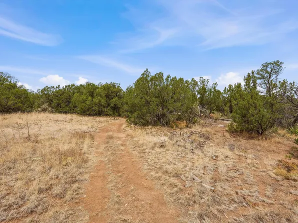 11 Timber Ln, Edgewood, NM 87015