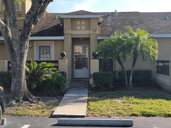 4th image of 3291 Sandy Shore Ln