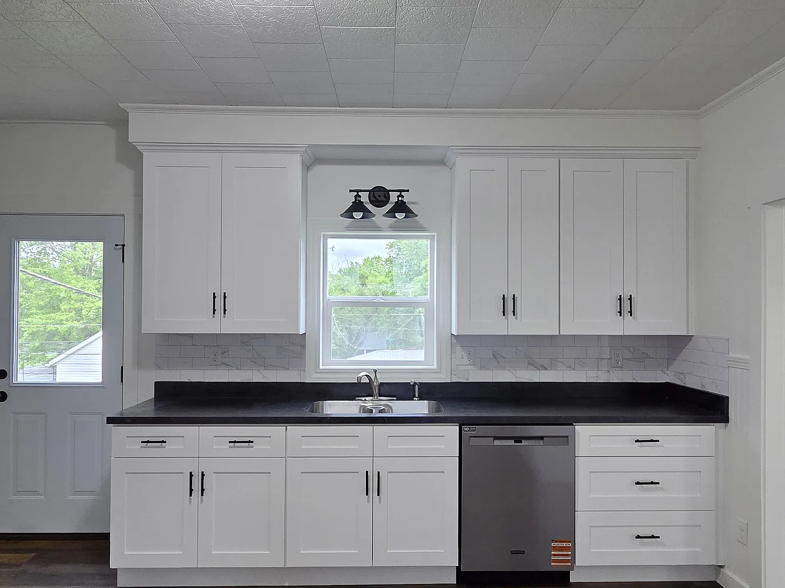 4 bed, $1,550 — Photo 4