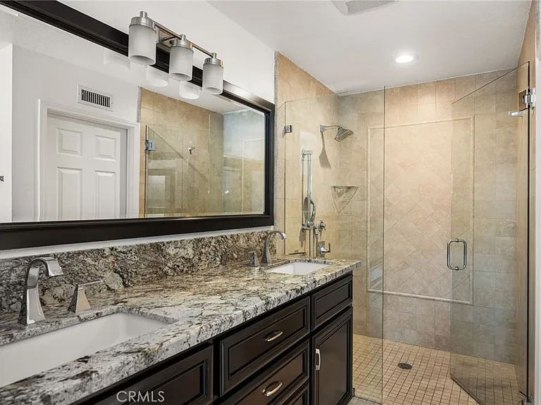 19442 Sunray Ln #103 — Photo 10