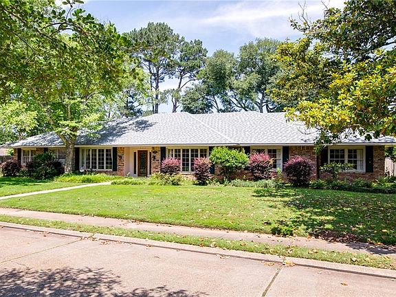 2nd image of 4002 Whitefield Blvd