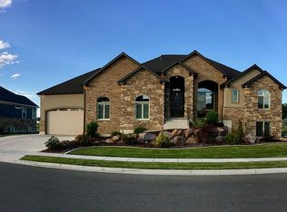 969 Spyglass Hl, Syracuse, UT 84075