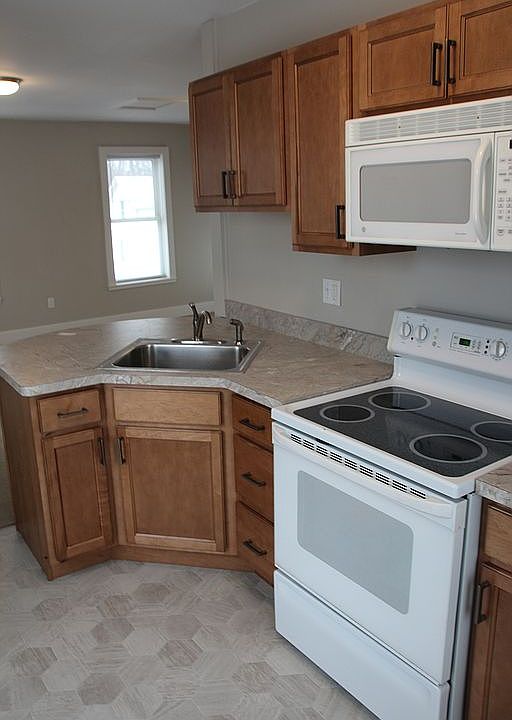 1st image of 135 Ames St