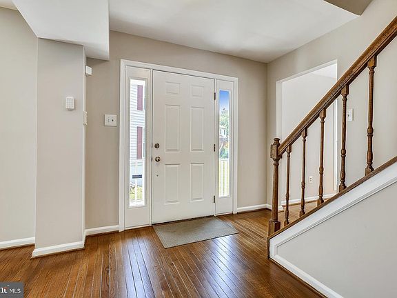 5th image of 10612 Sawdust Cir