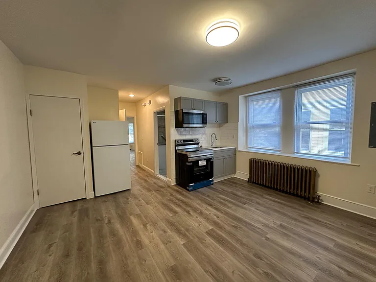 5030 Hazel Ave #3F — Photo 3