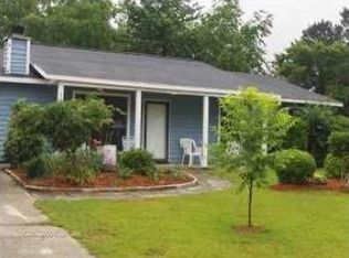 207 Sagebrush Ln, Summerville, SC 29483