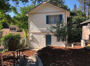 22822 Azalia Ln, Crestline, CA 92325