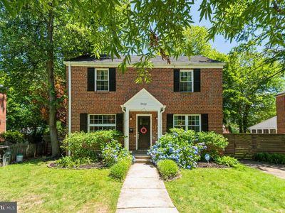 7403 Wildwood Dr, Takoma Park, MD, 20912