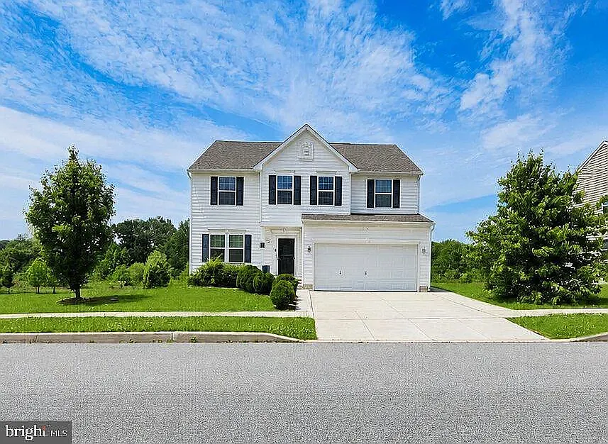 6 bed, 3775 sqft, $4,500 — Photo 1
