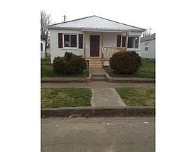 404 Washington Ave photo 1