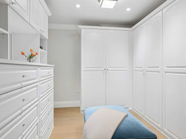 141 East 88th Street image 7 of 23