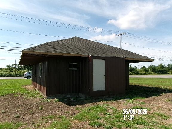 3rd image of 5877 Main Rd Lot 36
