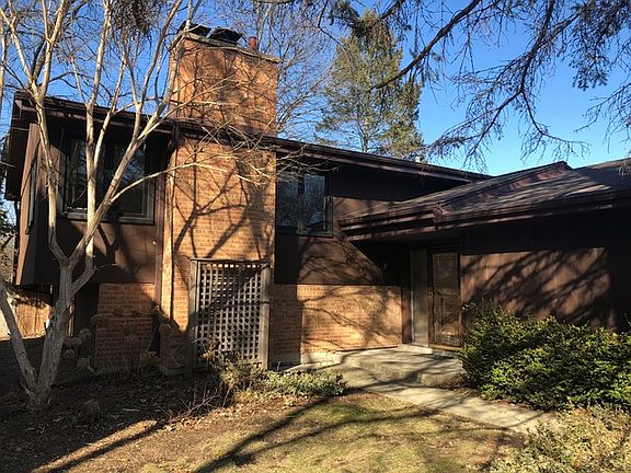 3rd image of 1148 Black Oak Dr