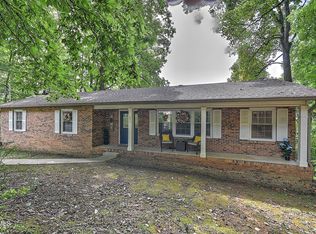 377 Carlton Rd, Bristol, TN 37620