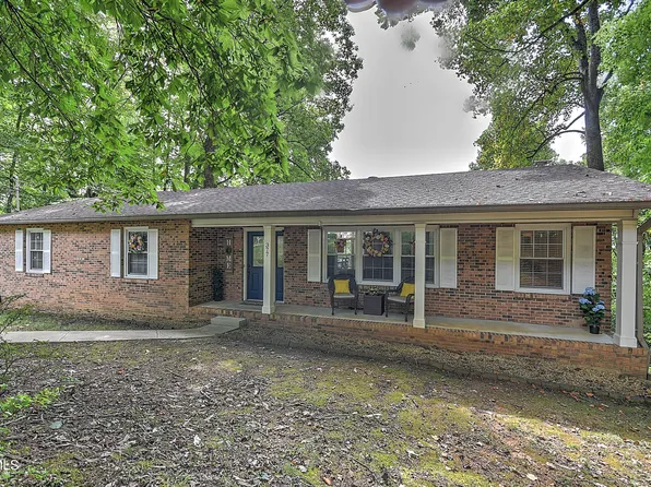 377 Carlton Rd, Bristol, TN 37620