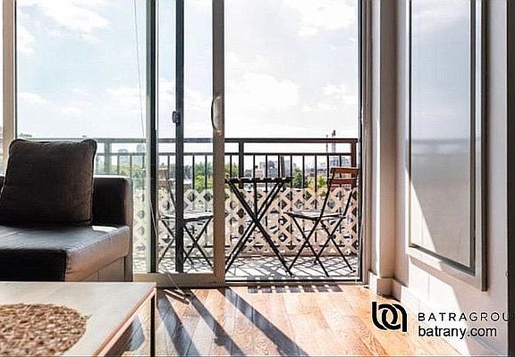 3rd image of 12-15 Broadway #714